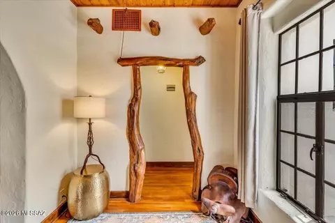 Entry Way - 277 290 Canelo Rd, Elgin, AZ 85611 photo 1 of 3