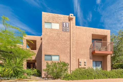 5051 N Sabino Canyon Rd #2142, Tucson, AZ 85750
