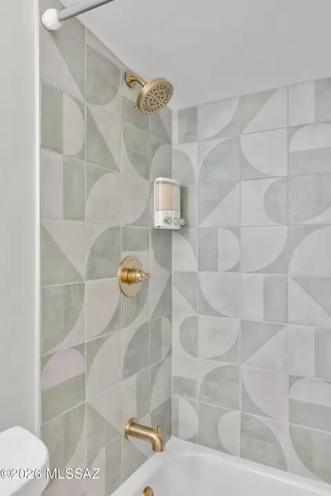 Bath - 5635 E 8th St, Tucson, AZ 85711 photo 3 of 4