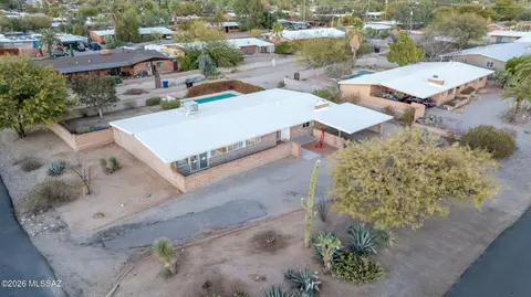 View/Area - 5635 E 8th St, Tucson, AZ 85711 photo 2 of 2