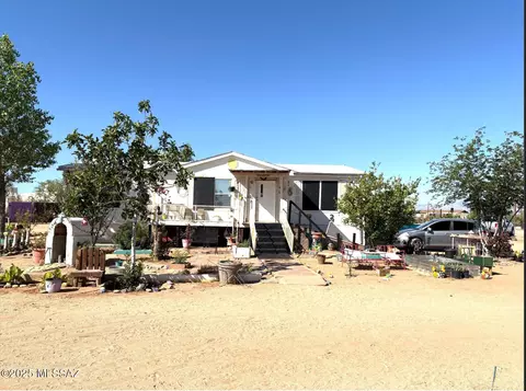 9070 S Desert Well Rd, Tucson, AZ 85736