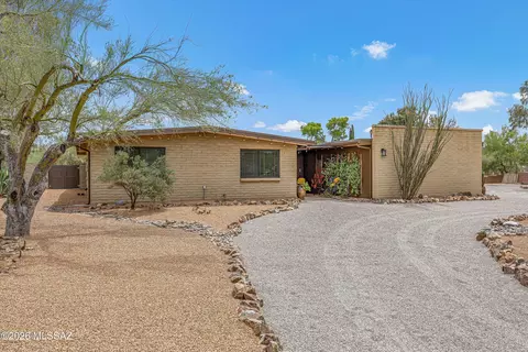 6646 N Sesame Ln, Tucson, AZ 85704