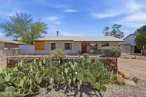 609 S Janet Ave, Tucson, AZ 85711