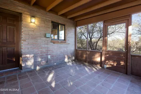 Exterior - 4130 E River Rd, Tucson, AZ 85718 photo 8 of 8