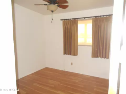 Bedroom - 894 S Post Rd, Benson, AZ 85602 photo 2 of 4
