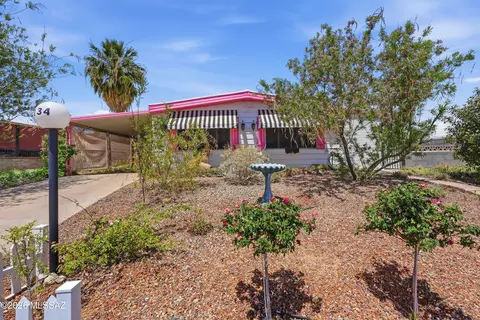 134 W Aliso Dr, Green Valley, AZ 85614