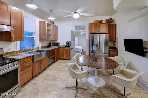 Kitchen - 528 E 2nd St, Tucson, AZ 85705 photo 2 of 3