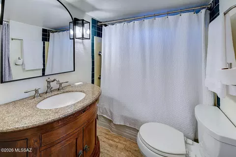 Bath - 528 E 2nd St, Tucson, AZ 85705 photo 4 of 4