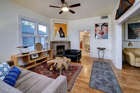 Living - 528 E 2nd St, Tucson, AZ 85705 photo 1 of 5