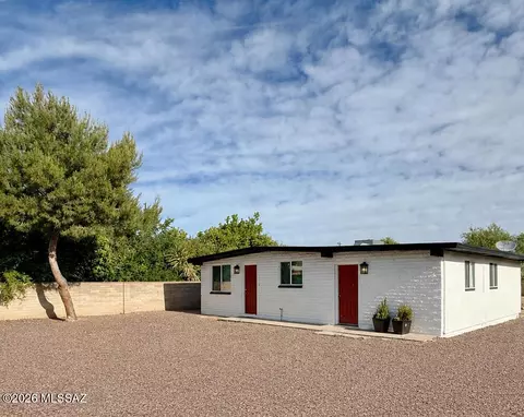 5245 E Camden St, Tucson, AZ 85712