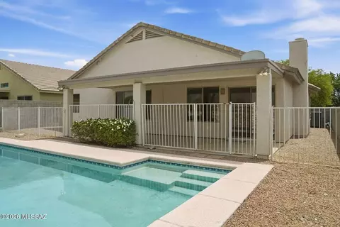 Exterior - 10227 E Watson Dr, Tucson, AZ 85730 photo 8 of 11