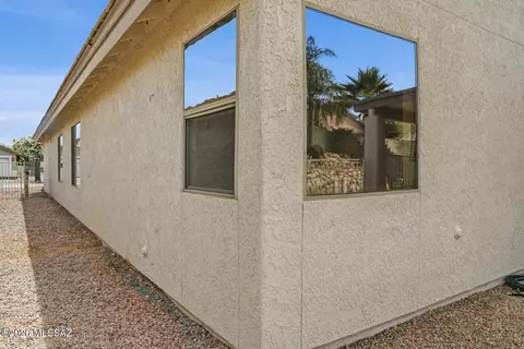 Exterior - 10227 E Watson Dr, Tucson, AZ 85730 photo 6 of 11
