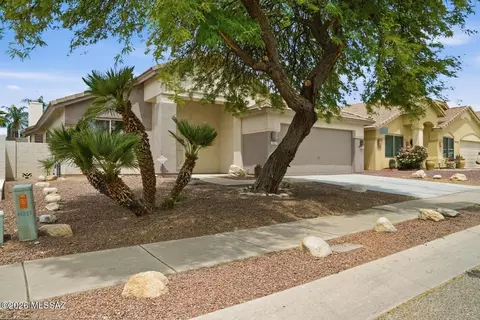 Exterior - 10227 E Watson Dr, Tucson, AZ 85730 photo 11 of 11