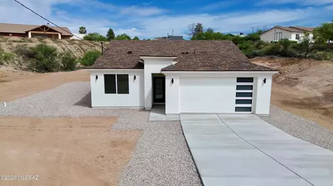 897 Paseo Comanche, Rio Rico, AZ 85648