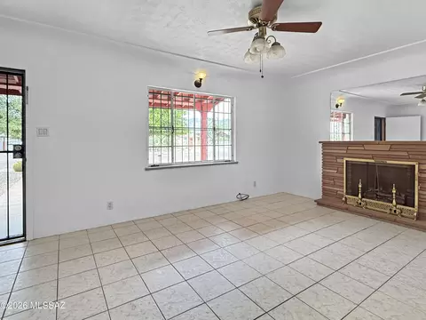 Living - 1038 E Blanton Dr, Tucson, AZ 85719 photo 1 of 2