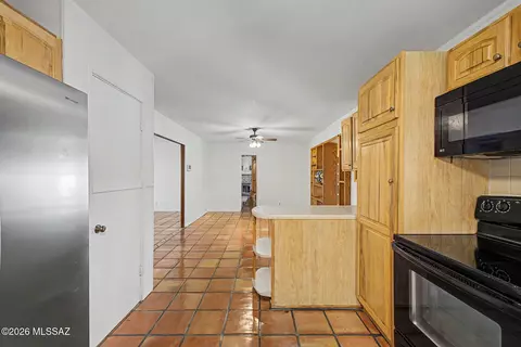 Kitchen - 6282 E 33rd St, Tucson, AZ 85711 photo 5 of 5
