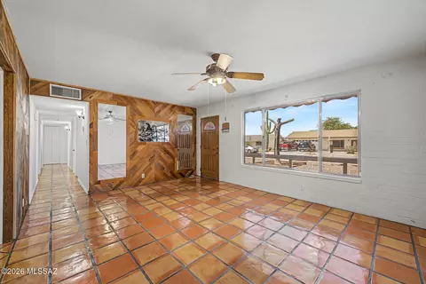 Entry Way - 6282 E 33rd St, Tucson, AZ 85711 photo 1 of 1