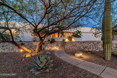 9859 E Veryl Pl, Tucson, AZ 85749