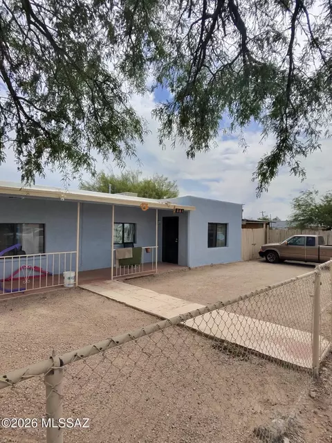 361 E Aviation Dr, Tucson, AZ 85713