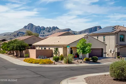 9003 W Grayling Dr, Marana, AZ 85653