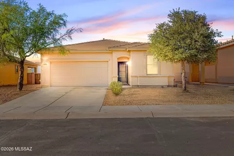 12076 W Makenna Ln, Marana, AZ 85653