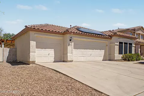 Exterior - 8699 E Semple St, Tucson, AZ 85747 photo 4 of 10