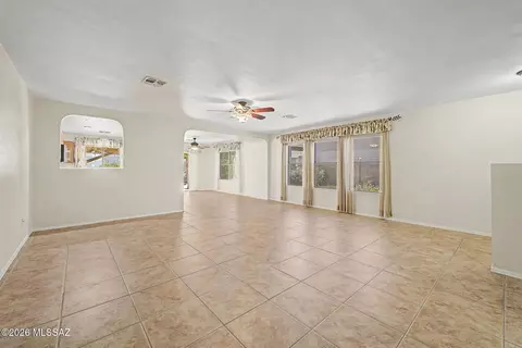 Living - 8699 E Semple St, Tucson, AZ 85747 photo 2 of 5