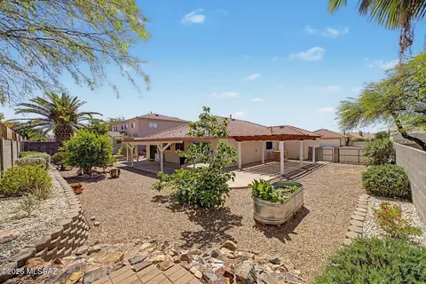 Exterior - 8699 E Semple St, Tucson, AZ 85747 photo 6 of 10