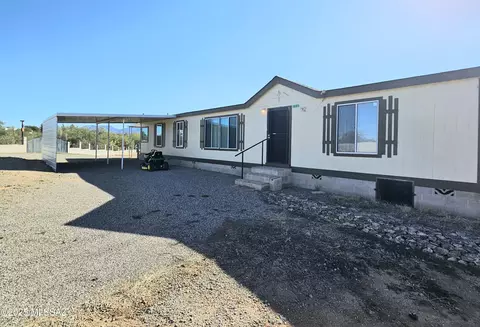 172 S Pima Ln, Benson, AZ 85602