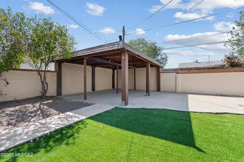 Exterior - 4858 E Cooper St, Tucson, AZ 85711 photo 7 of 7