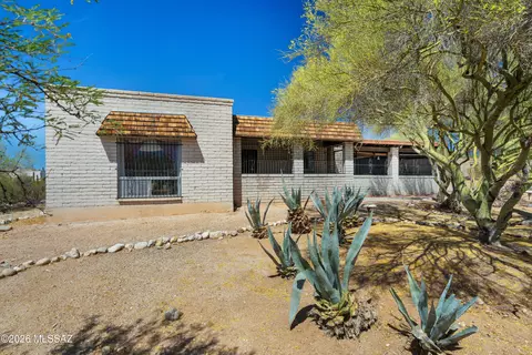 1620 W Rudasill Rd, Tucson, AZ 85704