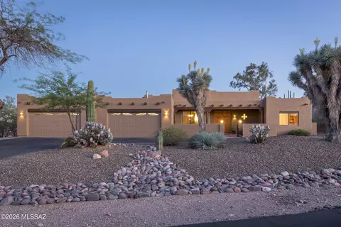 3527 W Desert Tulip Ct, Tucson, AZ 85745