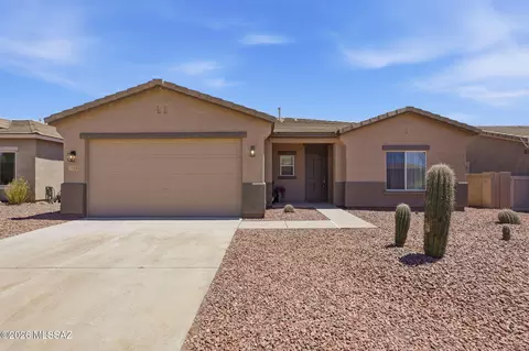 14950 N Capriole Rd, Tucson, AZ 85739