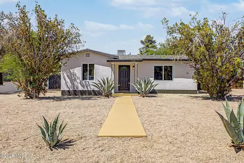 2551 E Monte Vista Dr, Tucson, AZ 85716