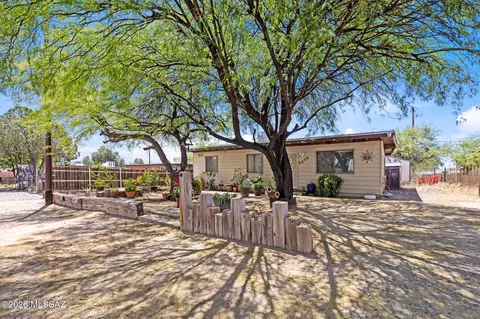 6626 S Van Buren Ave, Tucson, AZ 85756