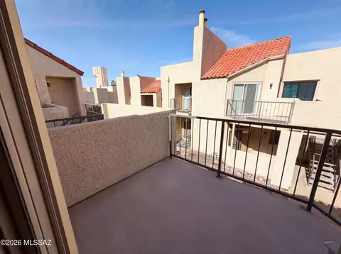 Exterior - 1200 E River Rd #C37, Tucson, AZ 85718 photo 1 of 2