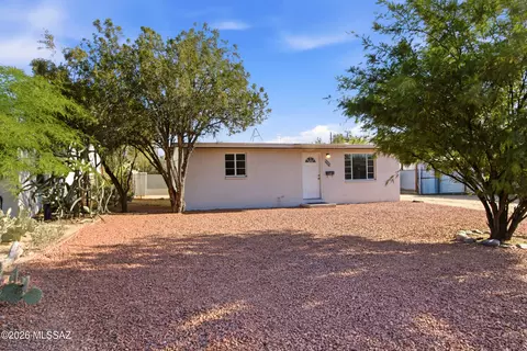 5014 E Baker St, Tucson, AZ 85711