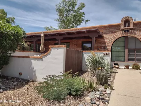 360 S Paseo Pena #B, Green Valley, AZ 85614
