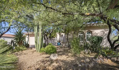 12741 N Spirit Mountain Rd, Oro Valley, AZ 85755