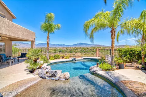 10937 S Arrowhead Spring Dr, Vail, AZ 85641 photo 2