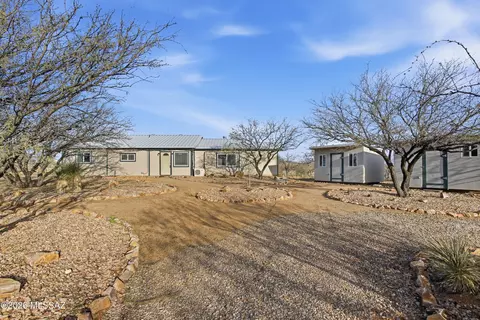 4742 E Dragoon Rd, Dragoon, AZ 85609
