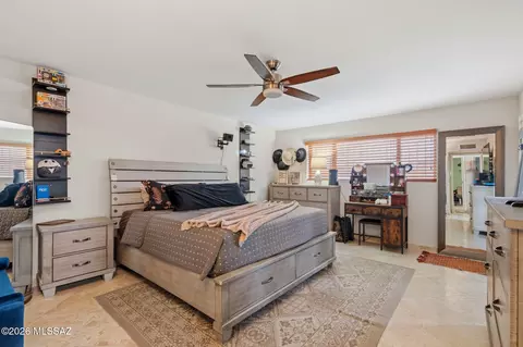 Bedroom - 9120 E 26th St, Tucson, AZ 85710 photo 1 of 7