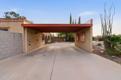 Exterior - 9120 E 26th St, Tucson, AZ 85710 photo 6 of 6