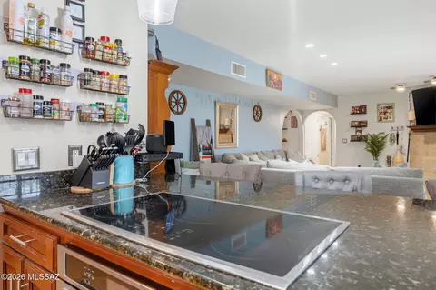Kitchen - 9120 E 26th St, Tucson, AZ 85710 photo 6 of 7