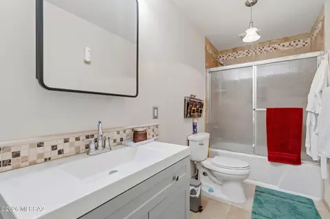 Bath - 9120 E 26th St, Tucson, AZ 85710 photo 2 of 3