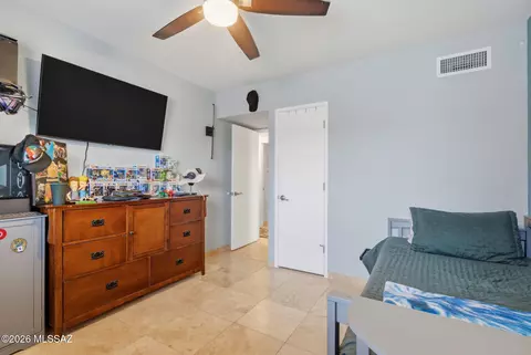 Bedroom - 9120 E 26th St, Tucson, AZ 85710 photo 6 of 7
