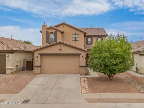 6995 S Beavertail Ln, Tucson, AZ 85756