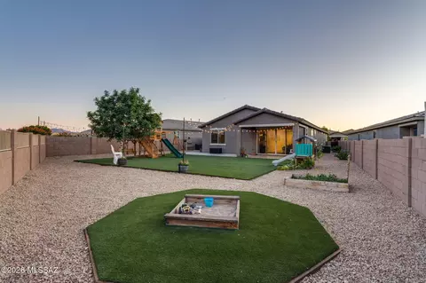 Exterior - 12028 Ryscott Cir, Vail, AZ 85641 photo 11 of 12