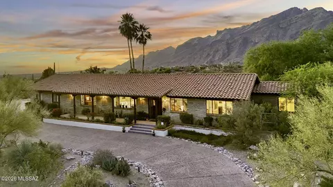 5425 E Placita Hayuco, Tucson, AZ 85718