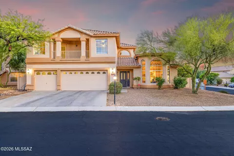 10736 N Torey Ln, Oro Valley, AZ 85737